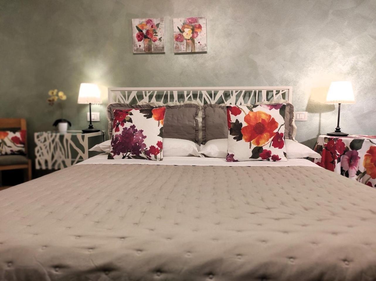 Affittacamere Casa Mac & Rose 산퀴리코도르시아 외부 사진
